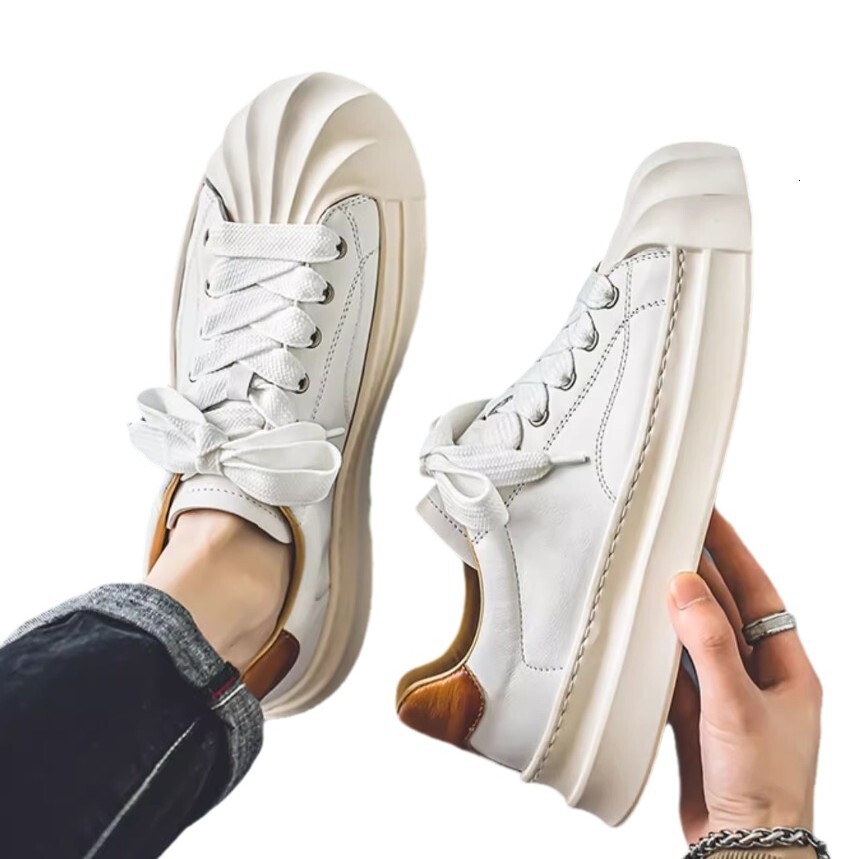 Outdoor Men's 2025 Autumn Leisure Sports Board Shoes Trainer Design Suitable For Height Increase Shell Toe Fashion Shoes Classic Niche Skateboard