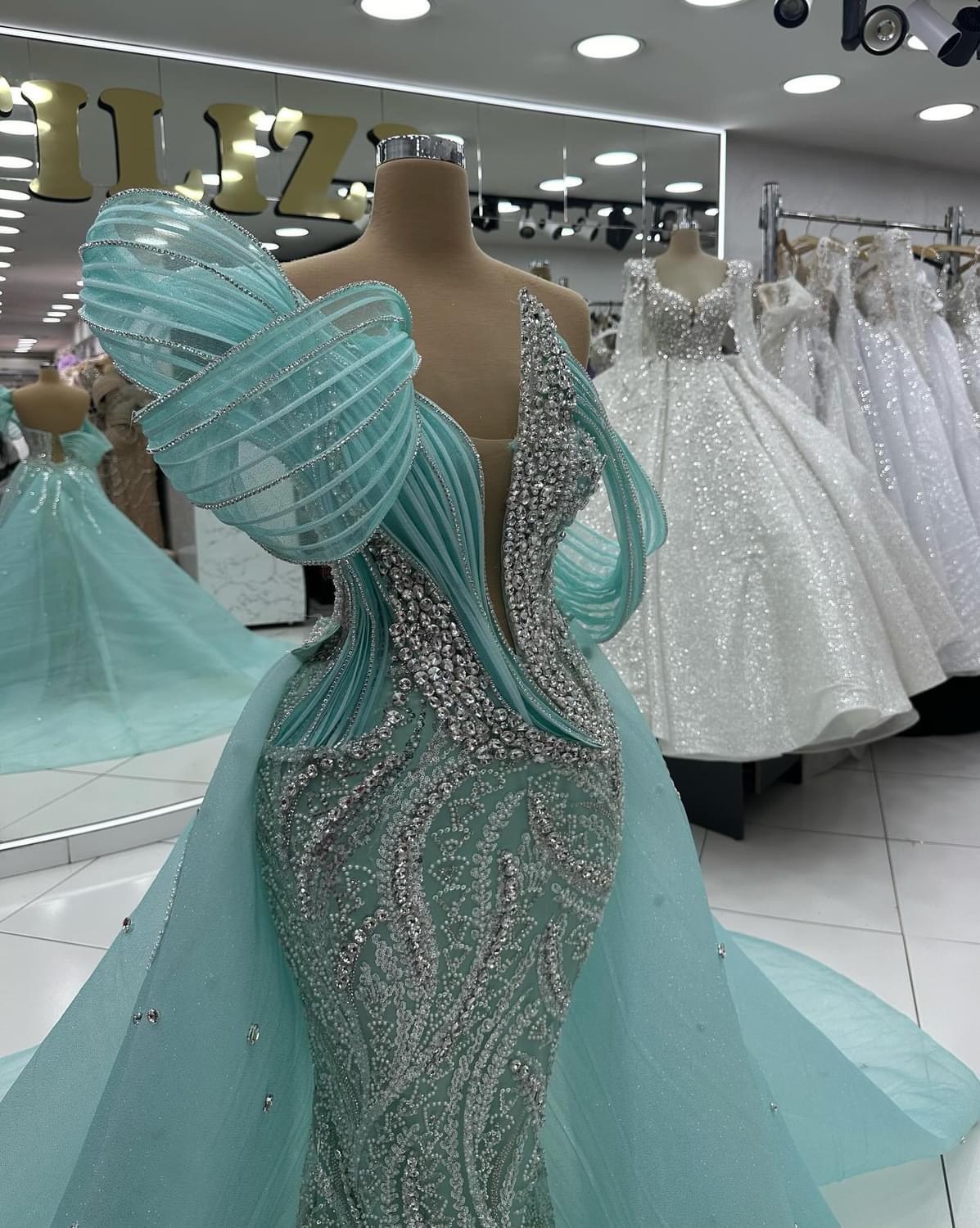 2024 Plus Size Sage Mermaid Prom Dresses For Special Occasions Sequined Rhinestones Luxurious Evening Party Birthday Gowns Dress For Women Vestidos de