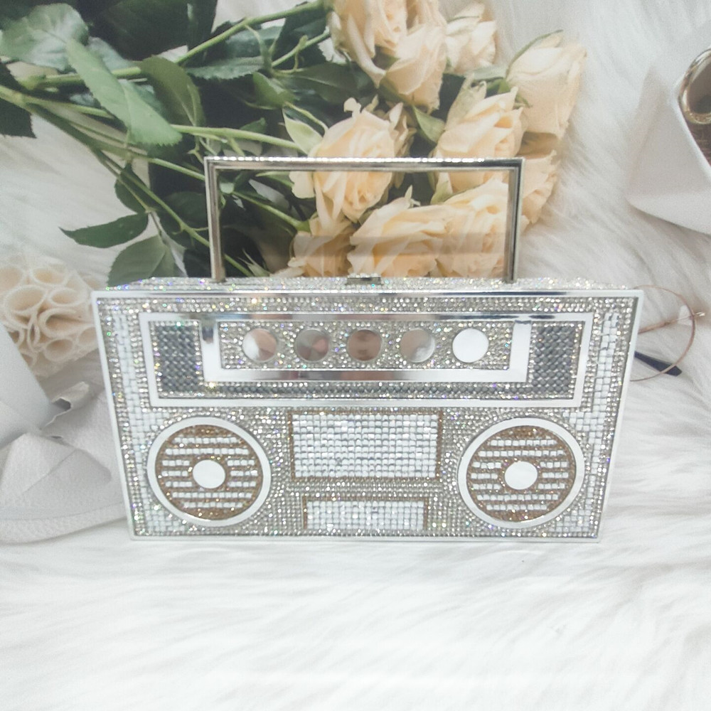 DGPEAFOWLRadio Evening Clutch Bag Color New Dias Women Bridal Wedding Metal Handle Shiny Rhie Purse And Handbags Designer