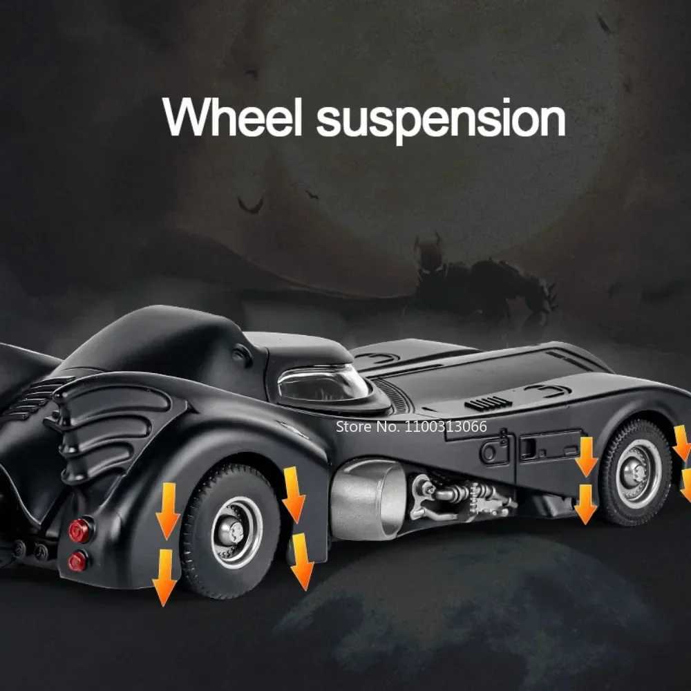 1/24 1989 Batmobile Alloy Car Model Simulation Metal Diecast Toys Vehicle Model with Light Sound Super Sport Car for Boys GiftsXJ241109