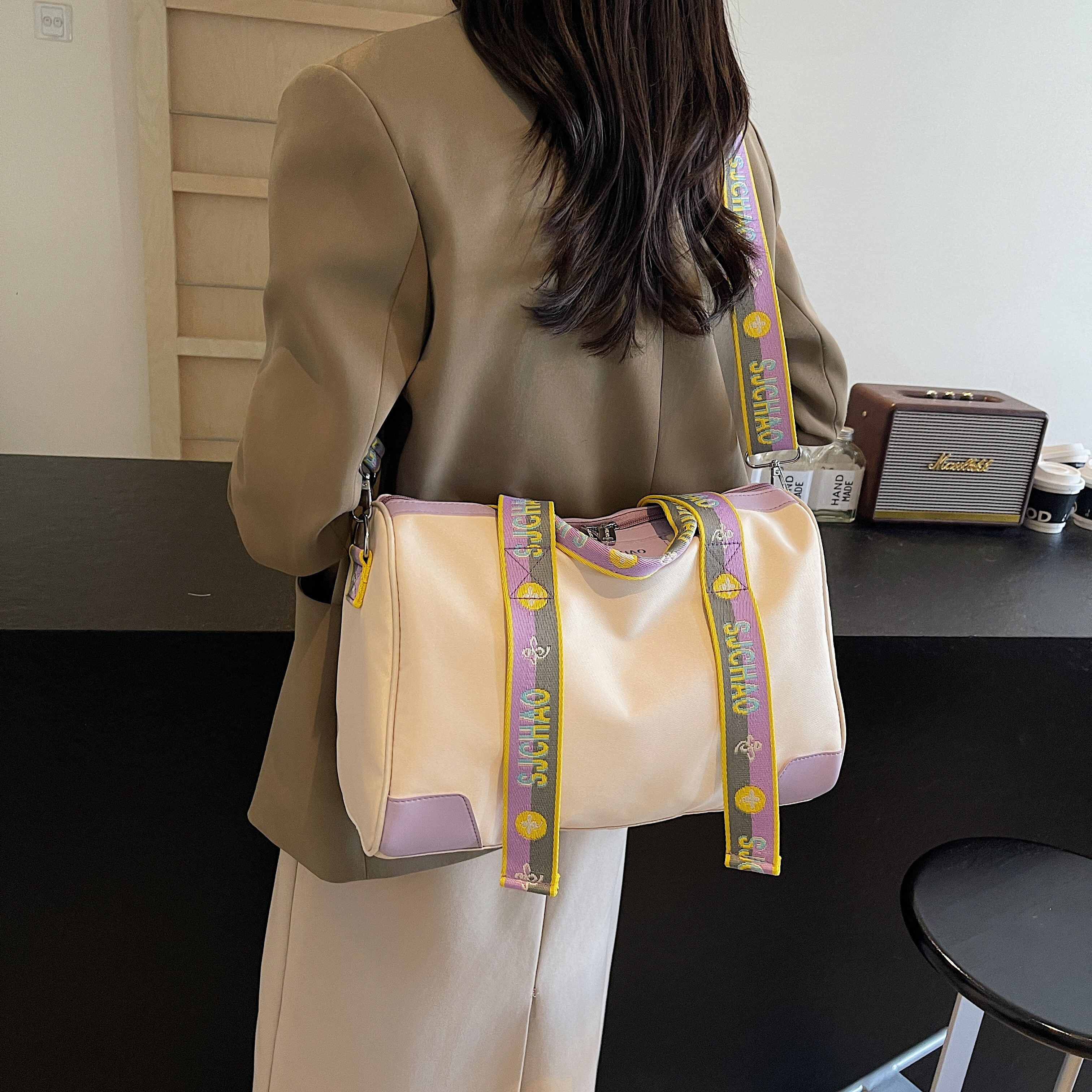 New Large Capacity Street Trendy Designer Travel One Shoulder Cross Shoulder Handbag