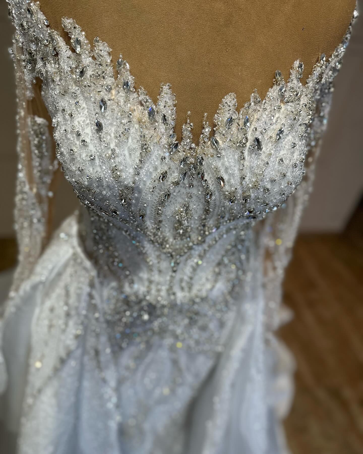 2024 Arabic Aso Ebi Off White Luxurious Mermaid Wedding Dresses Rhinestones Detachable Sequined Lace Vintage Bridal Gowns Dress ZJ033
