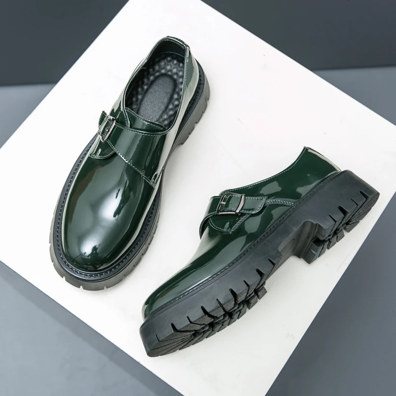 Selling Thick Soled Banquet Loafers Europe America Mens Office Business Shoes Shiny Leather Shoes for Mens Free Delivery 241108