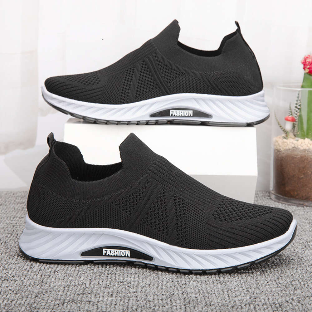 2024 New Casual Sports Flying Woven Running Soft Soled Dad Shoes, Korean Version Trendy Men's Singles Shoes ddmythur