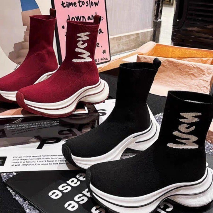 2025 women summer match flat sports sandals platform new release running shoes travel outdoor classic white casual shoe b8db