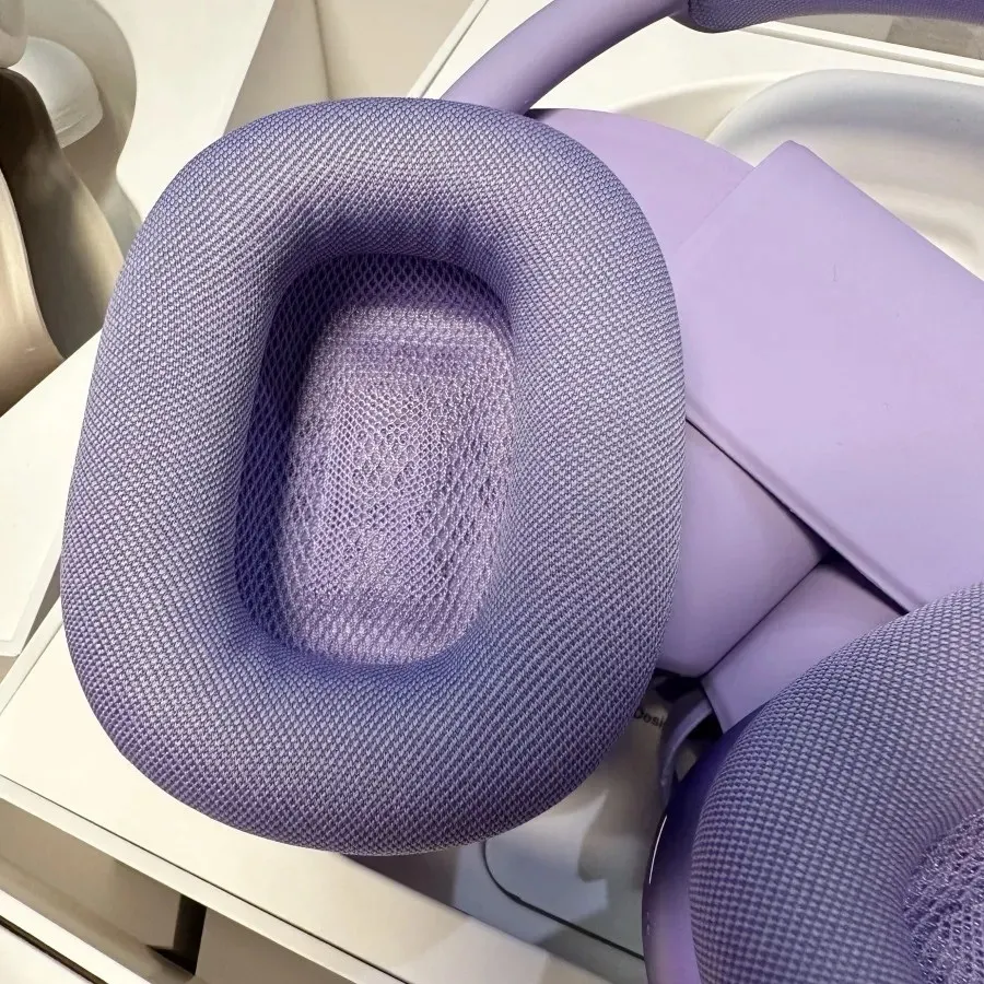 AM2 MAX Top ANC Metal Pro max for air pro 2 3 4 Headphone Accessories Transparent Solid Silicone Waterproof Protective case air Maxs Headphones Case C...