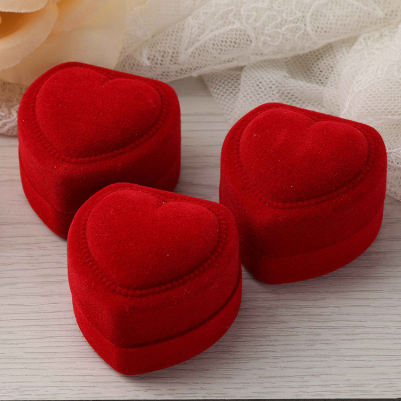 2pcs Red Heart Shape Velvet Earrings Ring Box Jewelry Display Case Holder Gift Boxes Organizer Engagement Wedding Ring Boxes