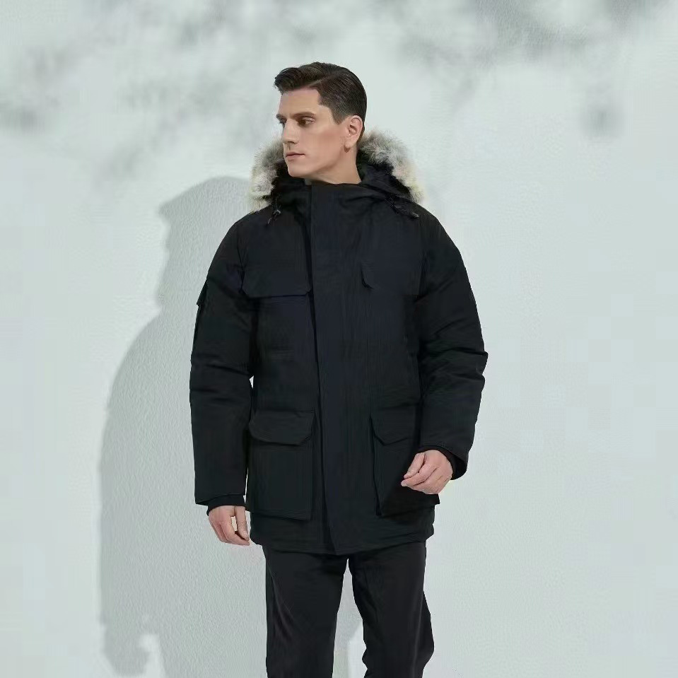 Designer high-quality men's down jacket casual fashion style men's plus size padded hooded winter coat