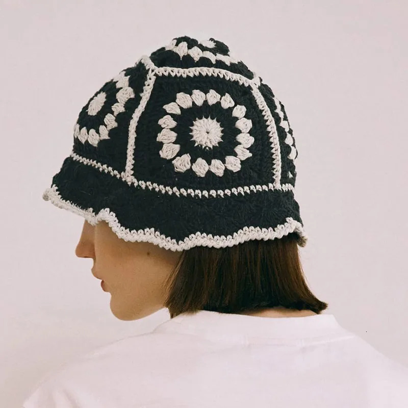 Flower Crochet Bucket Hat Women Summer Handmade Knit Beanies INS y2k Korean Fashion Panama Cap240410