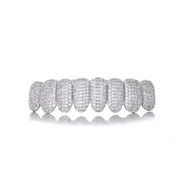 High Quality VVS Dia with Hip Hop Jewelry 14K Gold Sterg Sier Custom Teeth Grillz solid