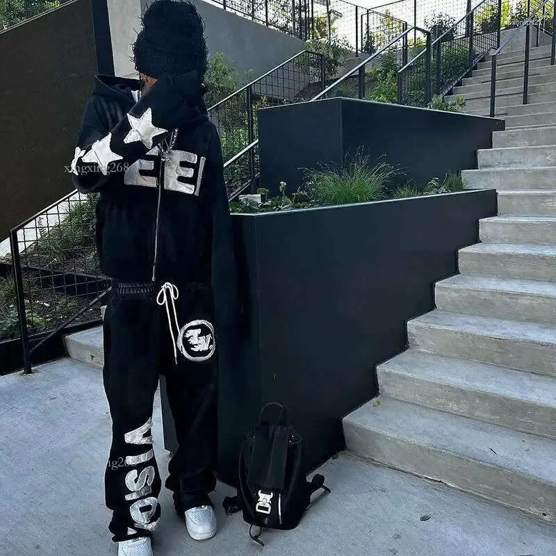 Men's Pants Y2K Hooded Sweatshirt Hip Hop Gothic Letter Patch Designs Streetwear Zip Up Hoodie Vintage Graphic American Retro Trousers