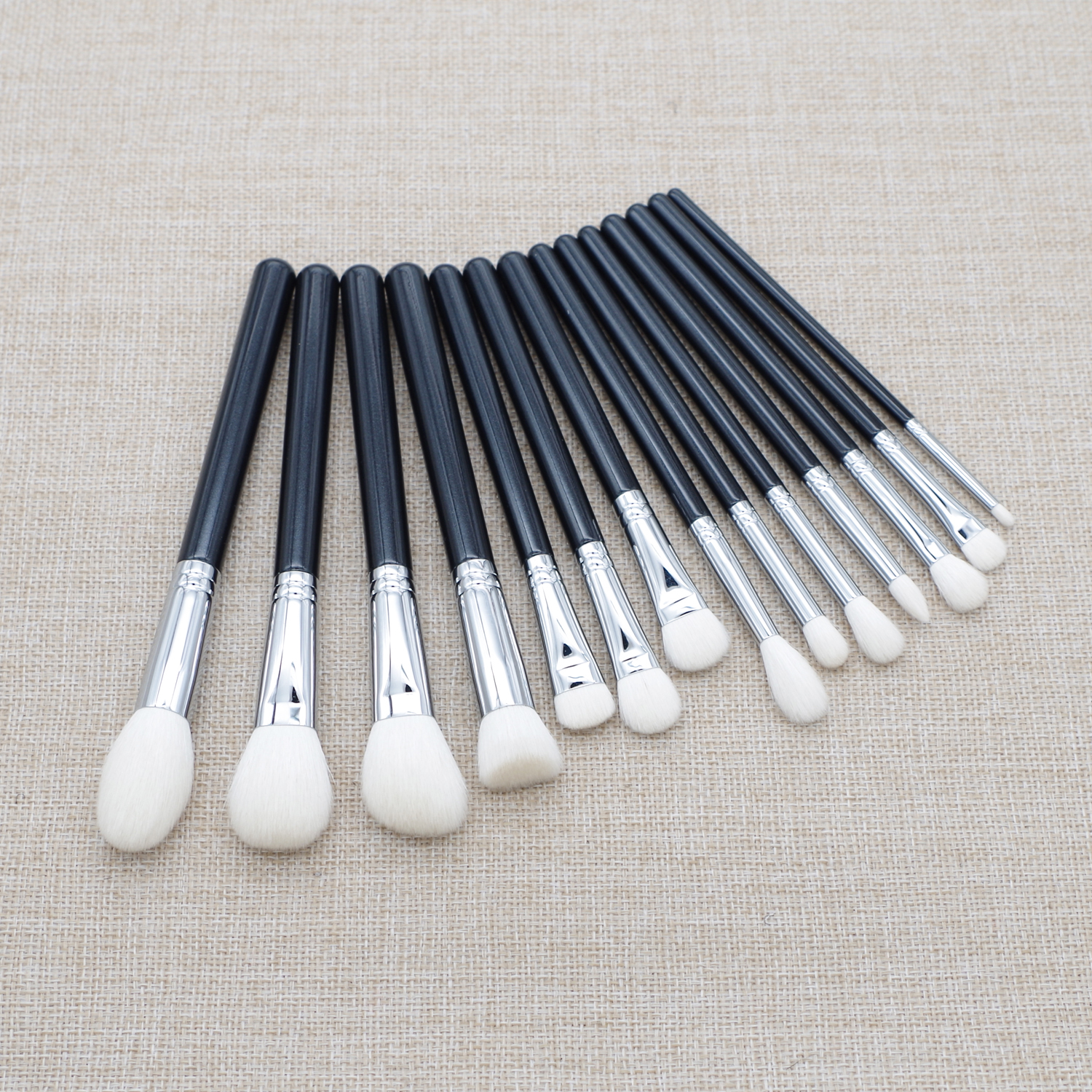 c Handmade Up Professional Brush Make Face Powder Eye Shadow Blending Soft Saikoho Goat Hair Cosmetic Tools Makeup Brushes up es