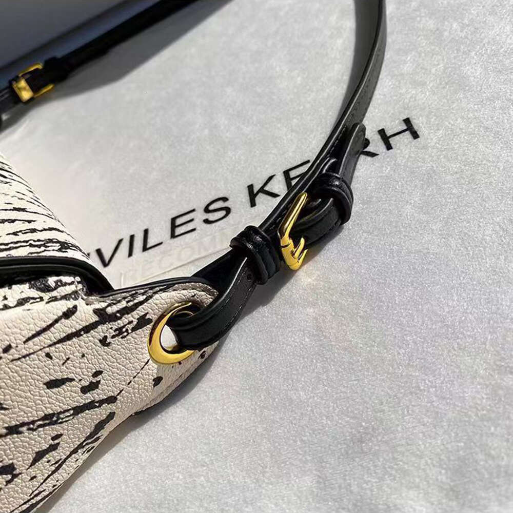 Original Fashion Niche Design Handbag Marble Texture High-End Baguette 2024 New Trendy Shoulder Bag Women Purses