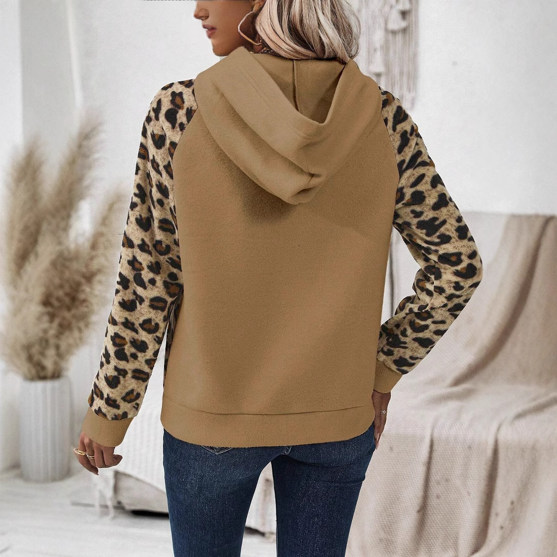 Designer's fashionable and versatile leopard print long sleeved top women, autumn new style pullover hooded sweatshirt for women