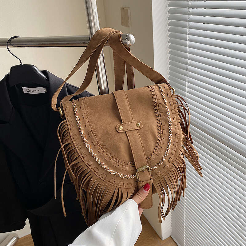 Tassel travel outfit, suede style, Bohemian hanging bag, one slanted shoulder bag