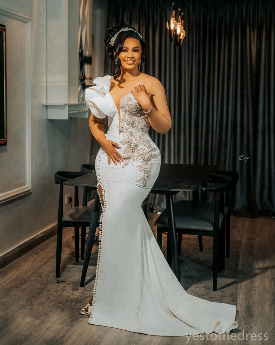 2024 Mermaid Wedding Dress for Bride Illusion Bridal Gowns Sheer Neck Long Sleeves Side Split Crystals Decorated Wedding Gowns for African Nigeria Bla