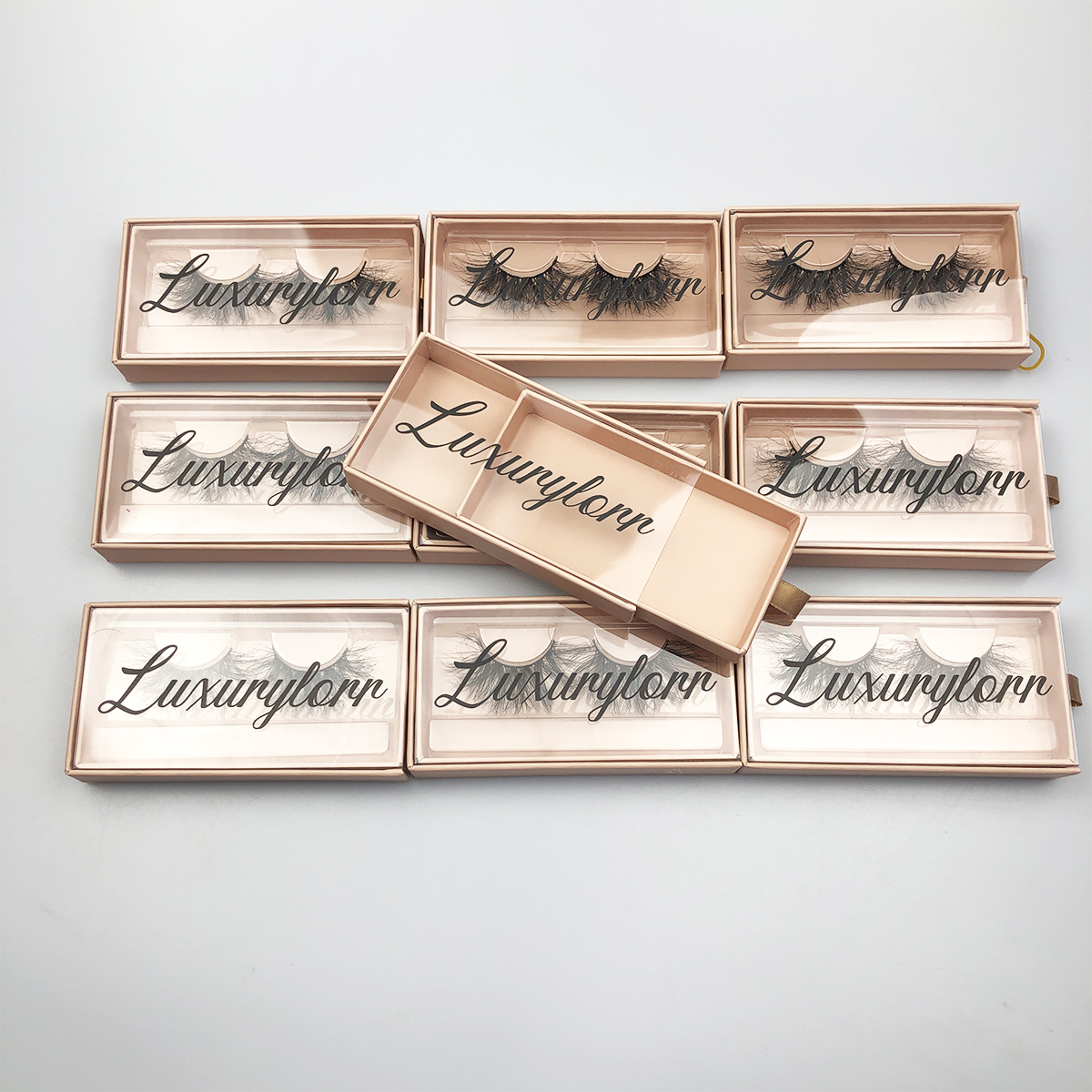 2025 Wholesale 3d Lash Box Magnetic Eyelash Case for 25mm Mink Lashes Custom Empty Soft Fluffy Eye-lash new Package Makeup Supplier