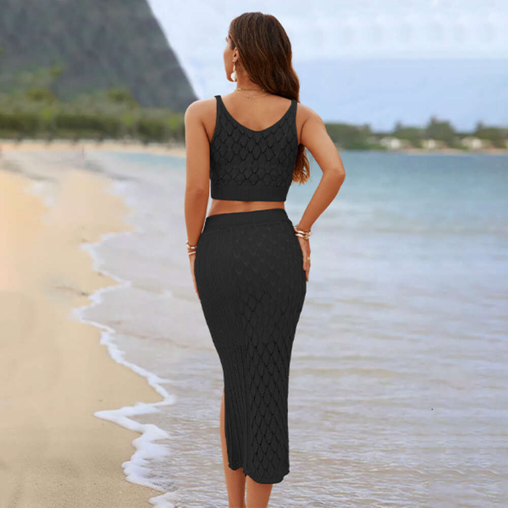 Summer New Women's Solid Color Diamond Grid Stripe Two Piece Set Small Tank Top Split Long Skirt for Women F41071