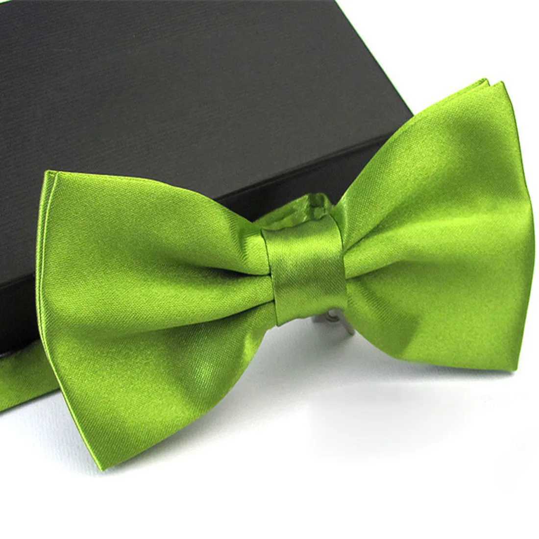 Classic Kids Bowtie Boys Girls Children Fashion Women Men Wedding Bow Tie 33 Solid Color Red Black White Pets CravatX241109
