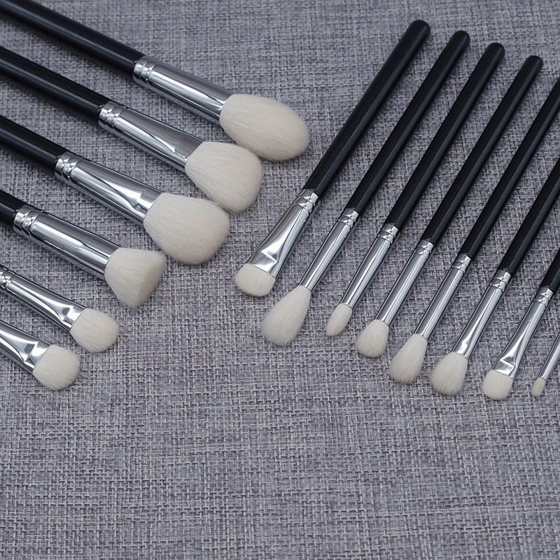 c Handmade Up Professional Brush Make Face Powder Eye Shadow Blending Soft Saikoho Goat Hair Cosmetic Tools Makeup Brushes up es