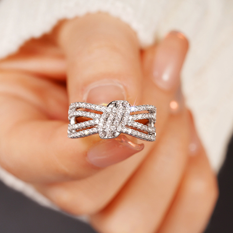 Wedding Rings Designer Geometric Multi-layer Cluster Rings Women's Sterling Silver Bow Diamond Rings White Crystal Solitaire Rings Exquisite Gift
