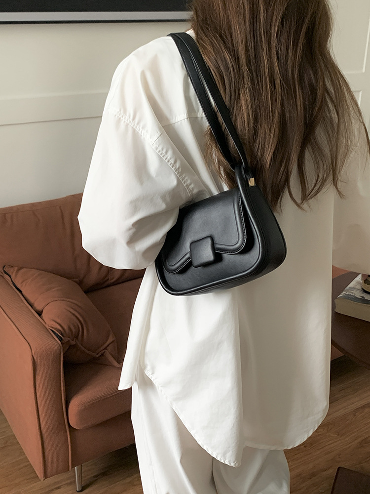 2025 Designer new 2024 3 Bag summer women's versatile crossbody shoulder high-end sense bag design free shipping