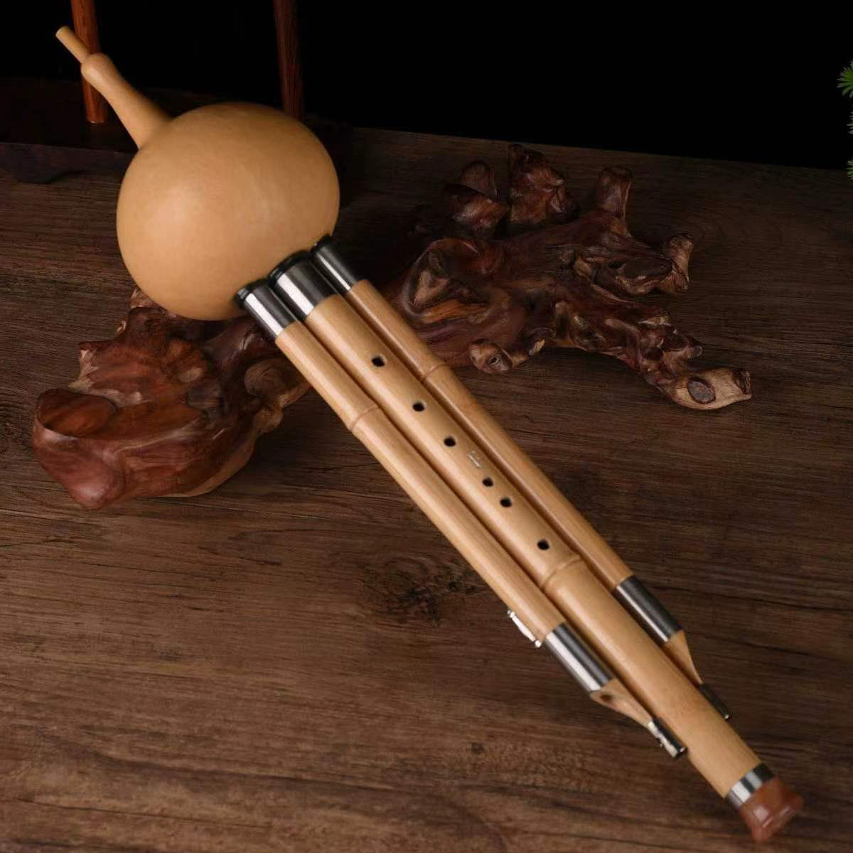Bamboo Gourd Cucurbit Flute Chinese Handmade Hulusi Ethnic Musical Instrument Key of bB C with Case for Beginner Music Lovers