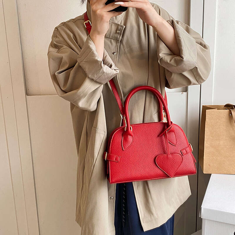 Advanced Lychee Pattern Handheld Half Round for Women 2024 New, Niche Korean Edition Trendy Single Shoulder Crossbody Bag