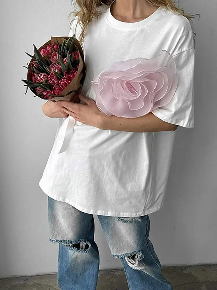 Spring Elegant 3d Pleated Flower T Shirt Women Fashion Solid Round Neck Short Sleeve Tops Summer Casual Office Streetwear 240409