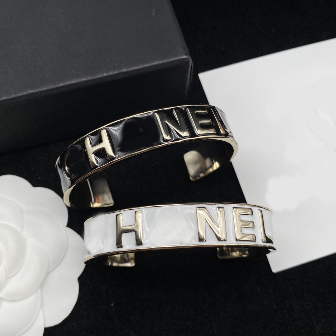 Classic Designer Bangle Luxury Bangle Open Gold Plated Bangle Plated Charm Bracelet Wedding Stainless Steel Jewelry Gifts With Box