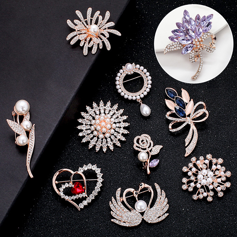 Women Flower Large Brooches Lady Rhinestone Pearl Corsage Brooch Girl Trendy Luxury Jewelry Best Gift Pins Jewelry Accessorises