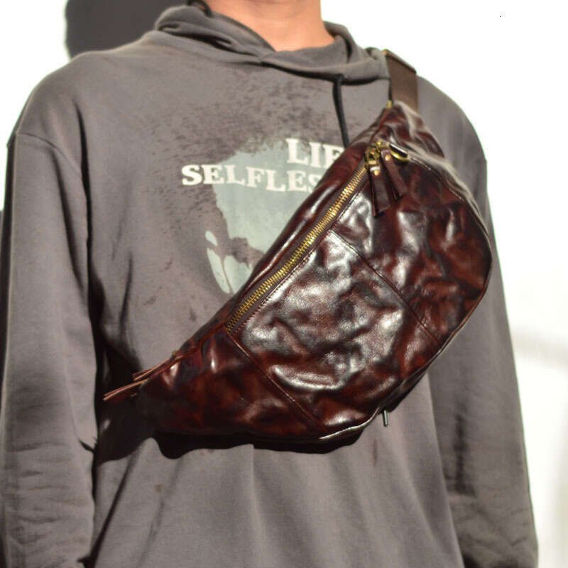 Casual Vintage Pleated Old Fashion Leather Men's Large Breast Plant Tanned Leather Crossbody Bag Head Layer Cowhid