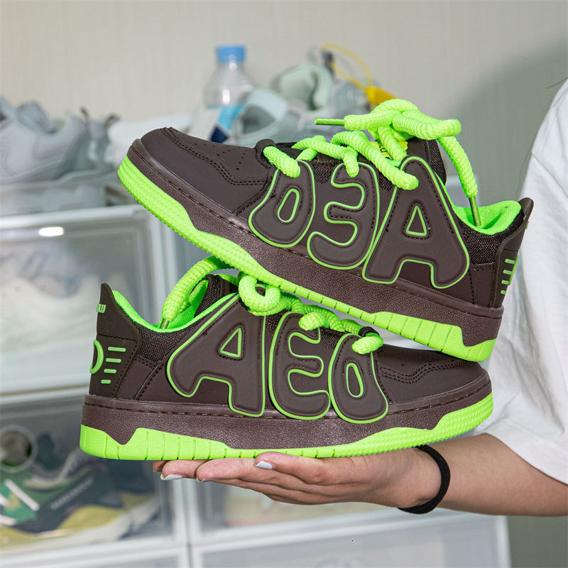 Group Letter Design Skateboarding Shoes Fashion Couple German Training Fashion Color Blocked Balance Shoes Student Casual Sports Men's Board Shoe