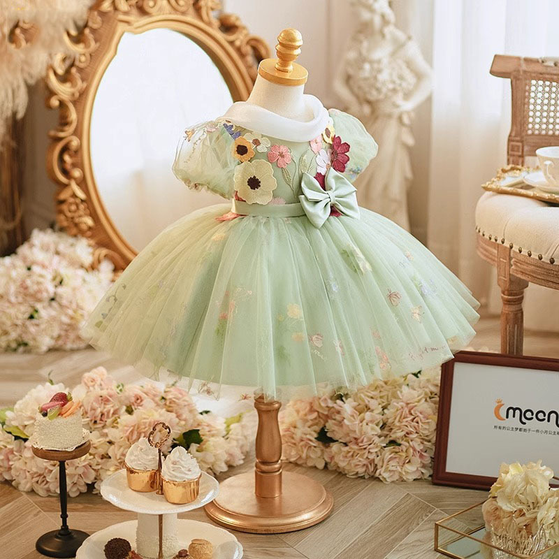 New Vintage Flower Girls Dresses For Wedding 3D flowers Lace Champagne Princess Party Children Birthday Girl Pageant Princess embroidery Children Page