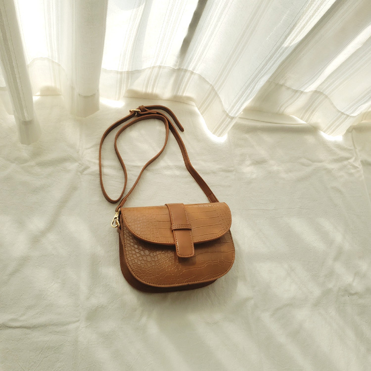 Bag for 2024 new fashionable single shoulder women small bag saddle