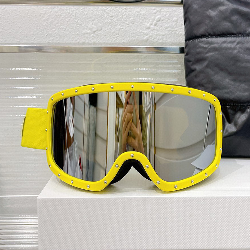 Designer Fashion Woman Men Winter Outdoor Snow Sports Ski Goggles Skiing Sunglasses UV400 Protection Protect