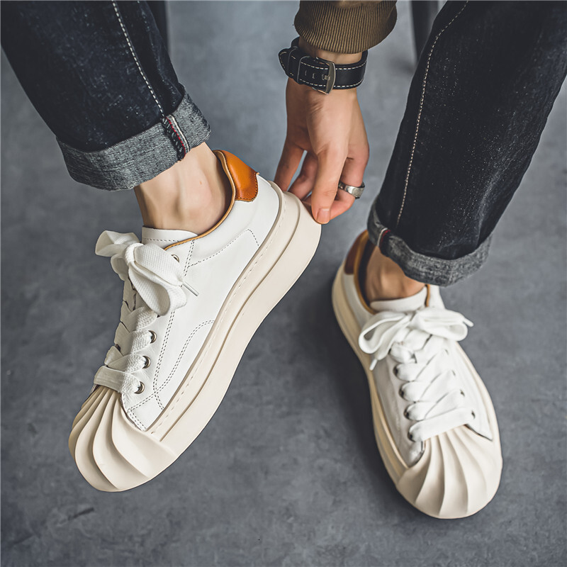 Outdoor Men's 2025 Autumn Leisure Sports Board Shoes Trainer Design Suitable For Height Increase Shell Toe Fashion Shoes Classic Niche Skateboard