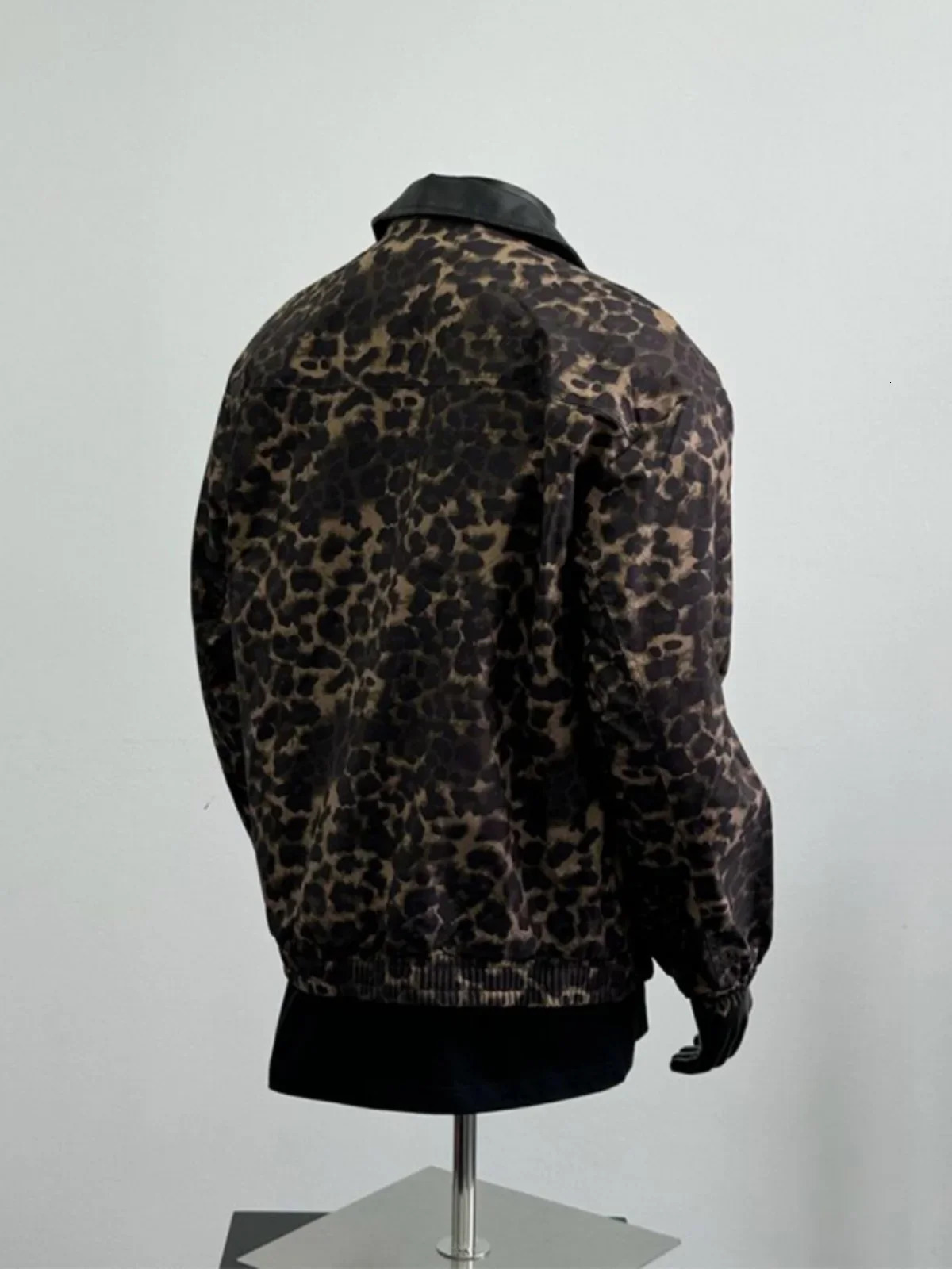 HOUZHOU Y2K Leopard Print Jacket Mens Loose Top Retro Zipper Open Coat Mens Motorcycle Coat Leather Collar Patch 241108