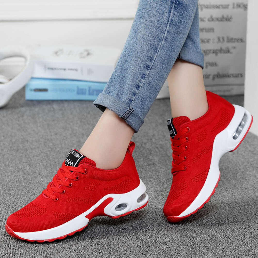 Spring New Dense Mesh Flying Woven Korean Version Versatile Comfortable Casual Women's Large Sports Shoes ddmythur