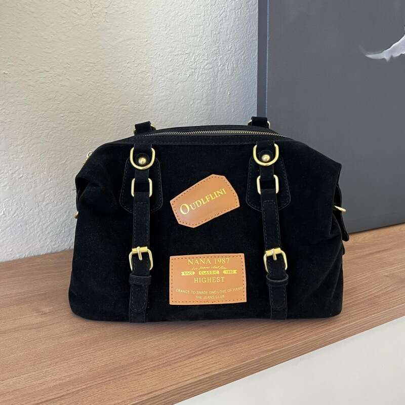 Large capacity women's bag with temperament 2023 new matte single shoulder crossbody bag, multi kinetic backpack