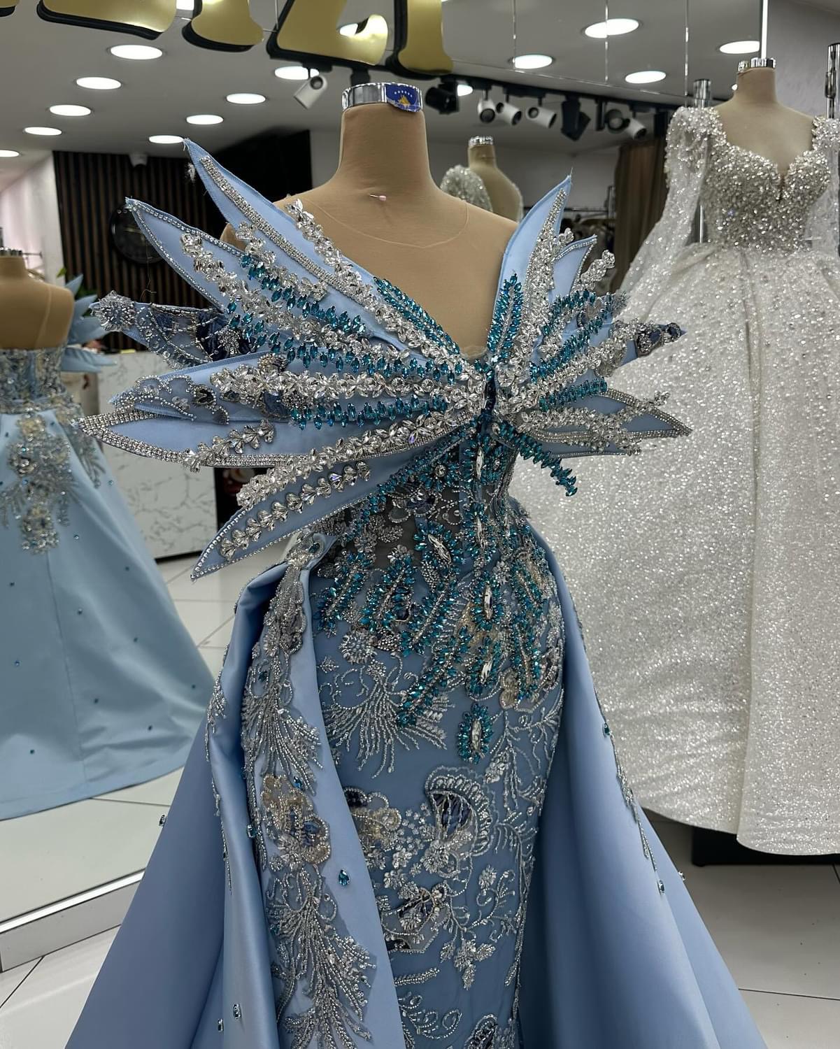 2024 Plus Size Sky Blue Mermaid Prom Dresses For Special Occasions Florals Rhinestones Sequined Lace Evening Party Birthday Gowns Dress For Women Vest