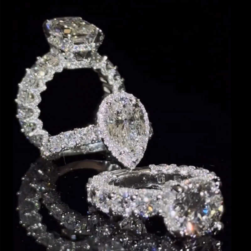 Hot Selling design custom Moissanite Jewelry Big emerald cut Diamond Engagement Ring Fashion band Rings
