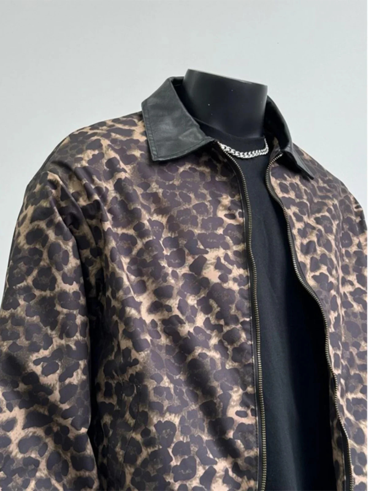 HOUZHOU Y2K Leopard Print Jacket Mens Loose Top Retro Zipper Open Coat Mens Motorcycle Coat Leather Collar Patch 241108