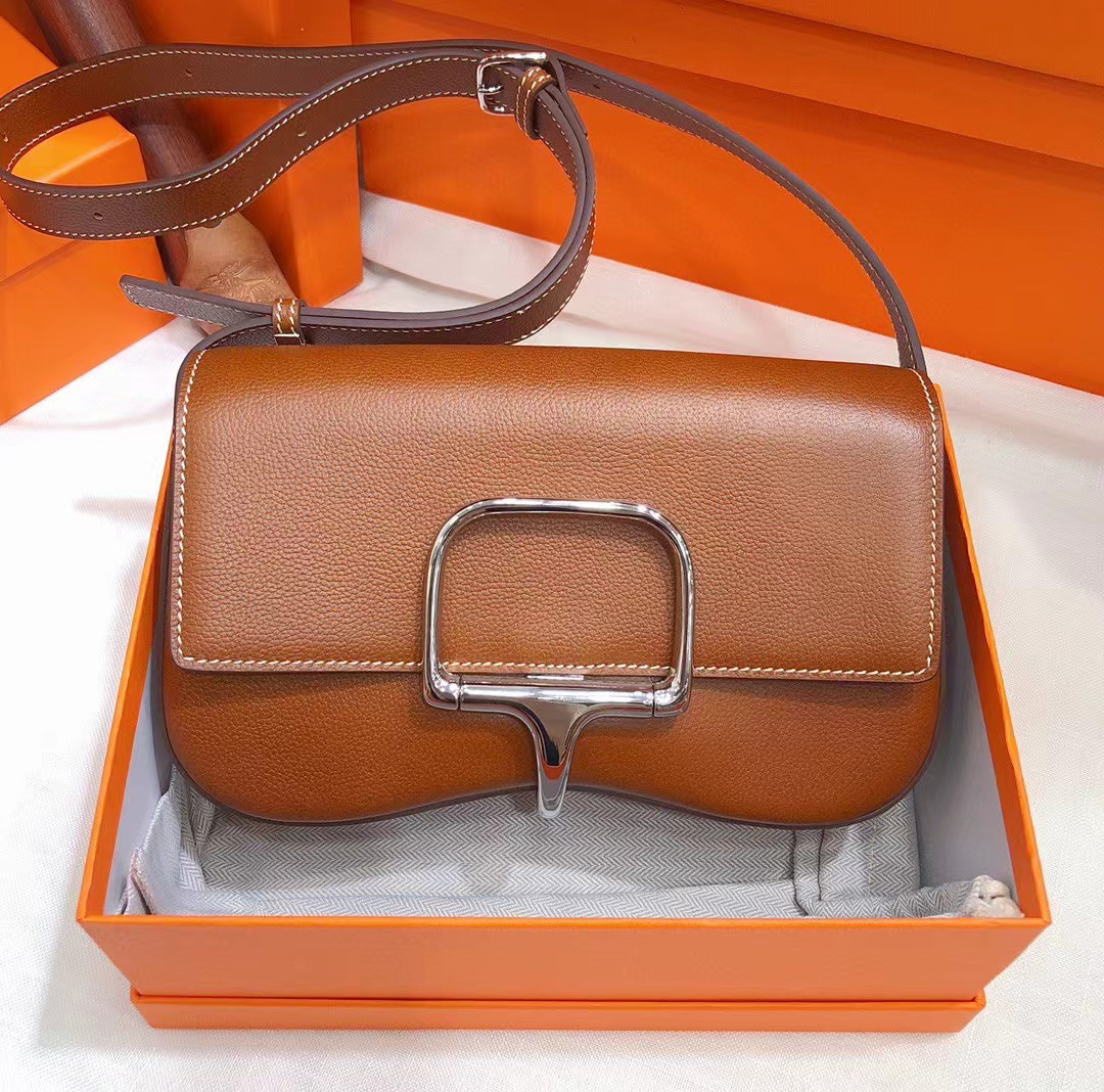 Designer Real Leather Cross Body Bags Women Classic 2024 New Shoulder Bag Lady Cowhide Messenger Saddle Bags Purses And Handbags Fashion Quality Phone Clutches 2687