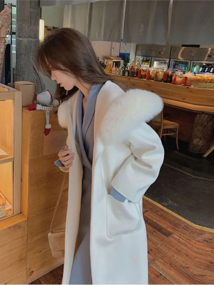 Womens elegant pink sweet wool jacket fur collar casual loose fit Korean style warm jacket with winter hooded Christmas jacket 241108