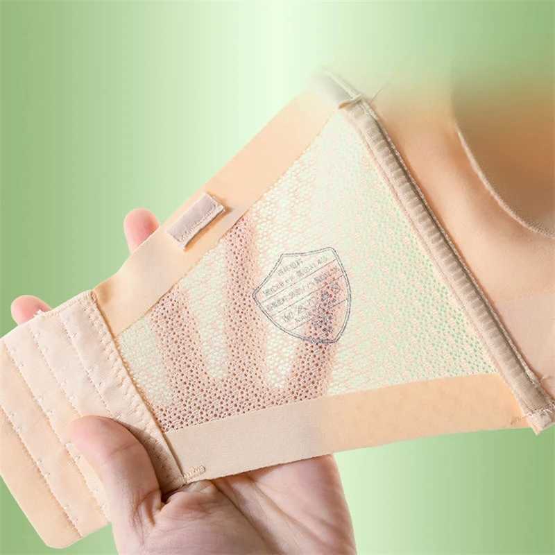 Bras Women Push Up Bra Sexy Strapless Invisible Underwear Front Closure Plus Size Breathable Butterfly Brassiere Female Lingerie 240410