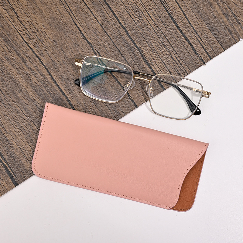 Glasses Soft Leather Bag Sunglasses Case Glasses Case Anti-slip Cover Myopia Glasses Bag Earphone Storage Protective Cover smile