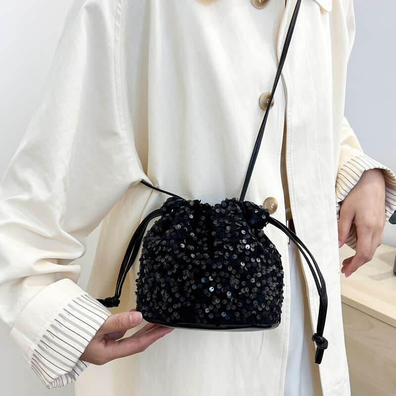 Quality sequin drawstring bucket for women's autumn new trendy and casual versatile single shoulder crossbody bag