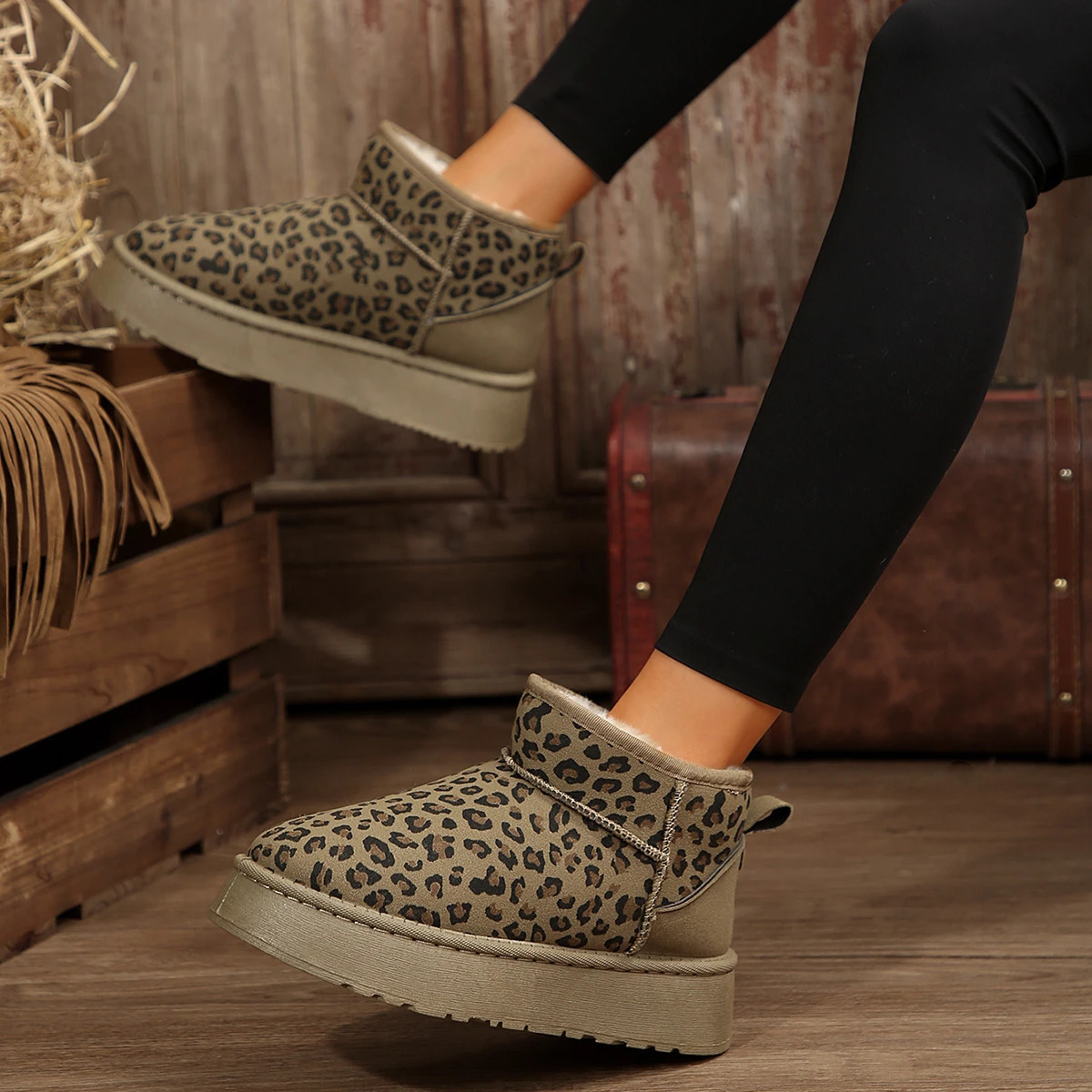 Womens Platform Shoes Winter High Quality Slip-on Snow Boots Leopard Print Daily Boots Round Toe Ankle Boots Women 241108