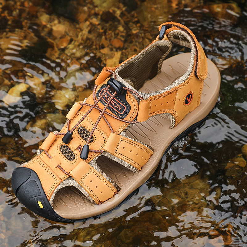 New Men Leather hot Summer Casual Shoes Breathable Outdoor Beach Designer Sandals Man Zuecos De Verano Mujer Soulier Homme